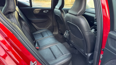 Volvo Xc40 2.0 B4P Inscription 5dr AWD Auto Petrol Estate